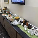 Elena Hotel 3*