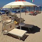 Elena Hotel 3*