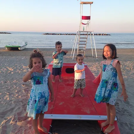 فندق Elena سينِغاليا